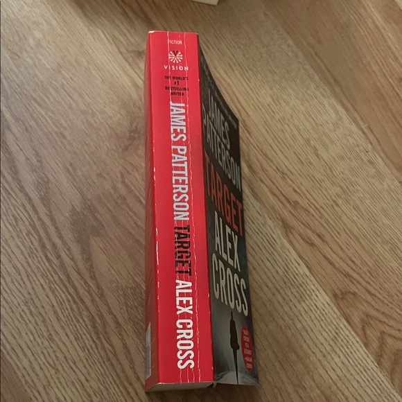 James Patterson ‘Target’ Alex Cross Book - Soft Cover - Picture 2 of 3